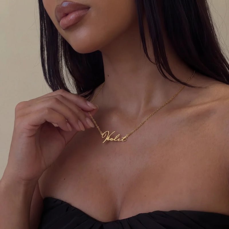 Moonela vs MYKA: Name Necklaces Compared Honestly